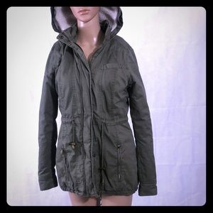Delia’s army green utility jacket M